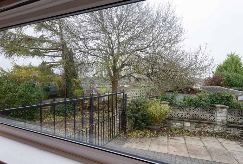 Bristol Self-Catering Studio+Kitchen+Parking Exterior foto